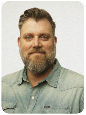Andrew Peters